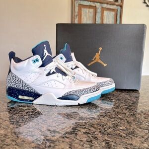 Air Jordan son of low Mars Hornets White and Blue Sneakers EUC 10.5